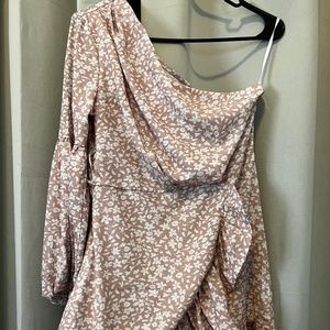 One Shoulder Bell Sleeve Dress